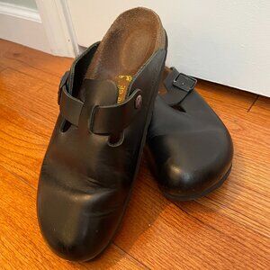 Black Birkenstock Clogs